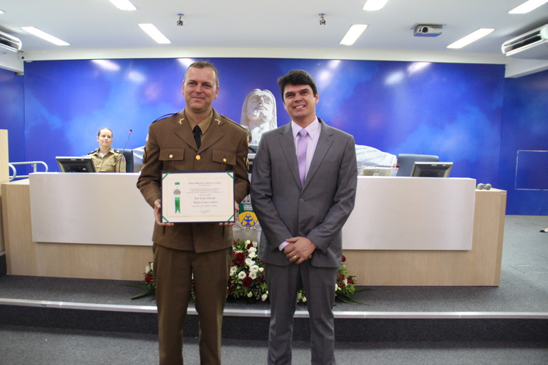 Sessão Solene de entrega de Títulos de Cidadania-2017