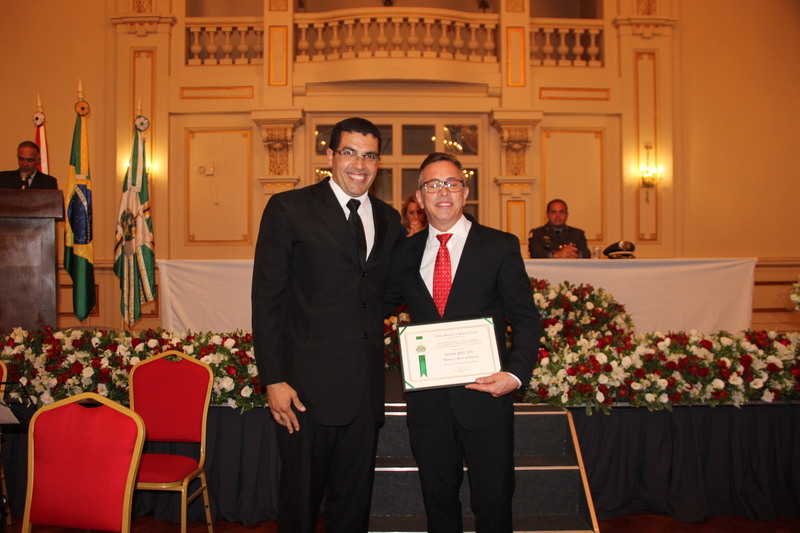 Sessão Solene de entrega de Títulos de Cidadania, diploma de Honra ao Mérito e Mérito Profissional