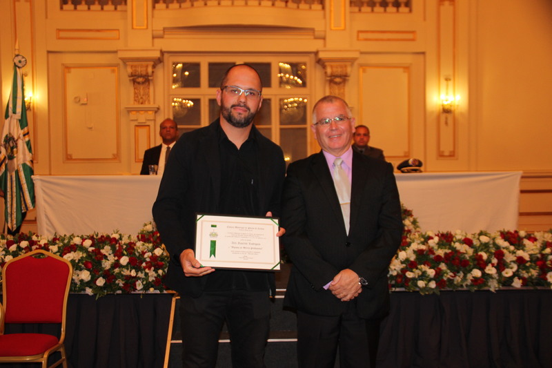 Sessão Solene de entrega de Títulos de Cidadania, diploma de Honra ao Mérito e Mérito Profissional