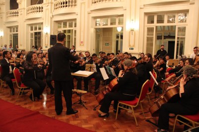 Sessão Solene de entrega de Títulos de Cidadania, diploma de Honra ao Mérito e Mérito Profissional