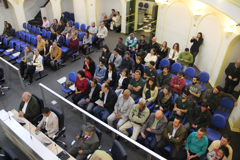 Solenidade de homenagem de entrega do Diploma de Mérito Ambiental e Sustentável