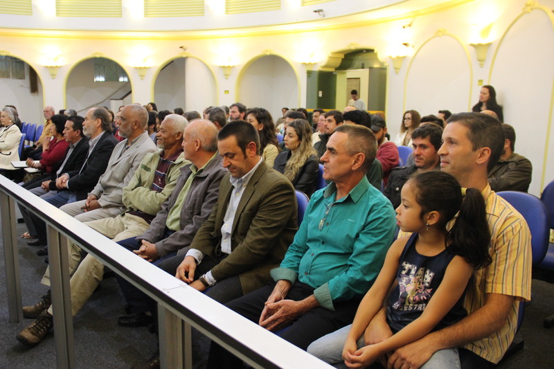 Solenidade de homenagem de entrega do Diploma de Mérito Ambiental e Sustentável