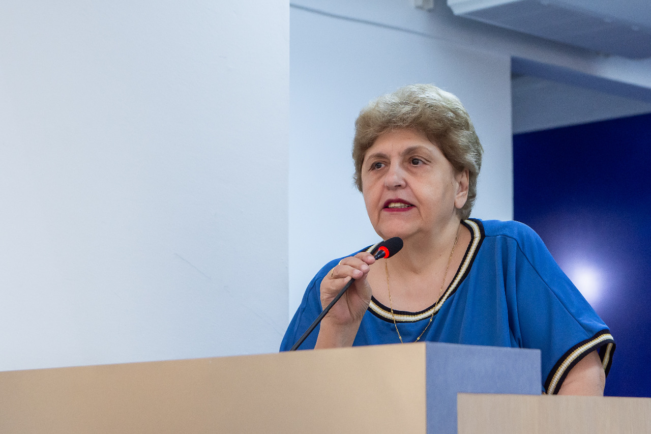 Câmara dos Vereadores de Poços debate extinção da 6ª aula na rede municipal de ensino