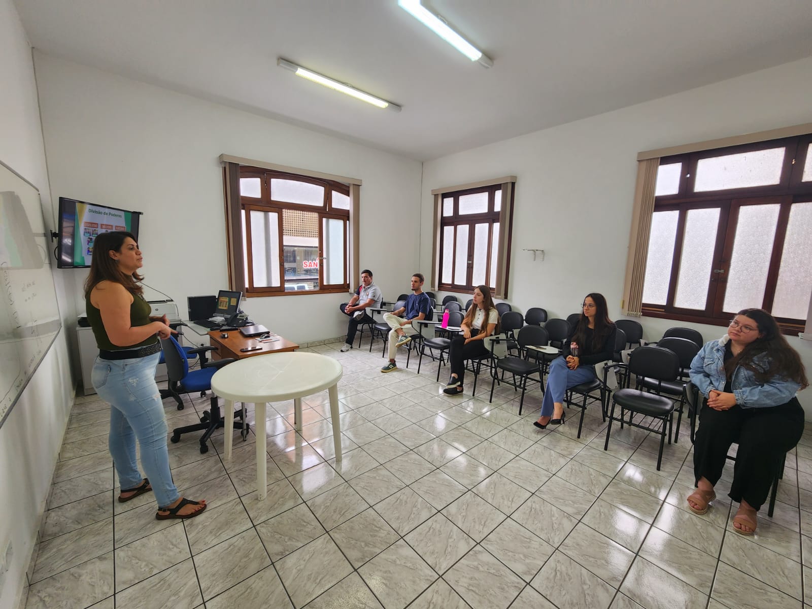 Escola do Legislativo apresenta trabalho desenvolvido pela Câmara aos novos estagiários