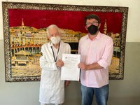 Flavinho homenageia Jacques com Diploma de Honra ao Mérito 