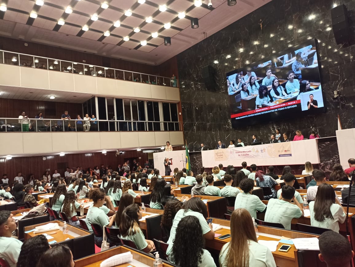 Plenária Estadual do Parlamento Jovem reúne mais de 100 Câmaras Municipais