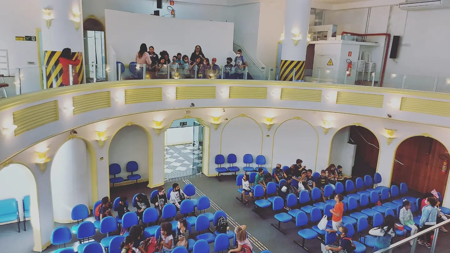 Projeto Câmara em Visita incentiva a participação de estudantes nas atividades do Legislativo